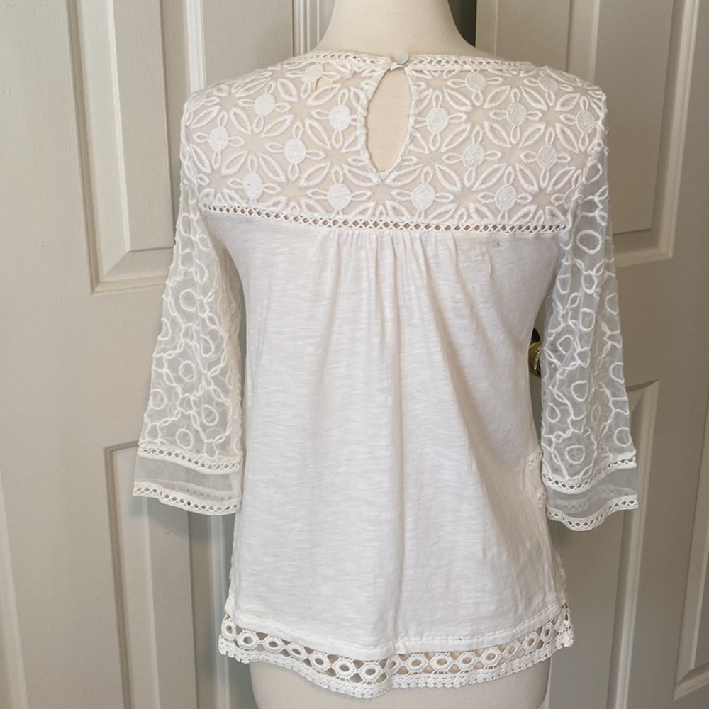 White Shirt - Picture 5 of 8